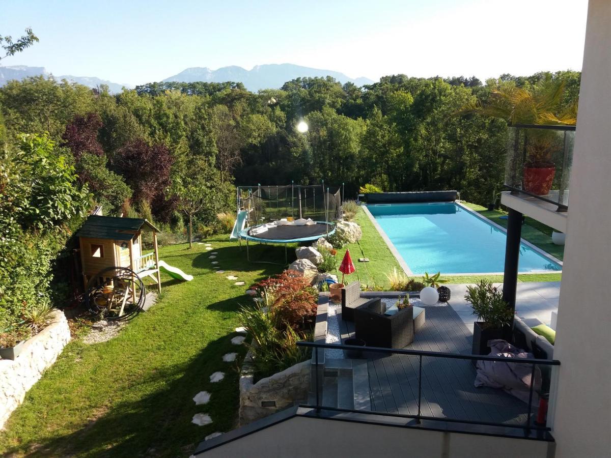 Chambres, cuisine, piscine, spa, billards, airhockey, nature Fillinges Extérieur photo